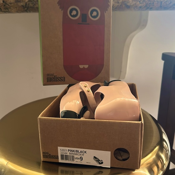 Mini Melissa x Minnie Mouse Shoes New Kids Sz 9 Cushioned Durable Easy to Clean - Picture 8 of 8